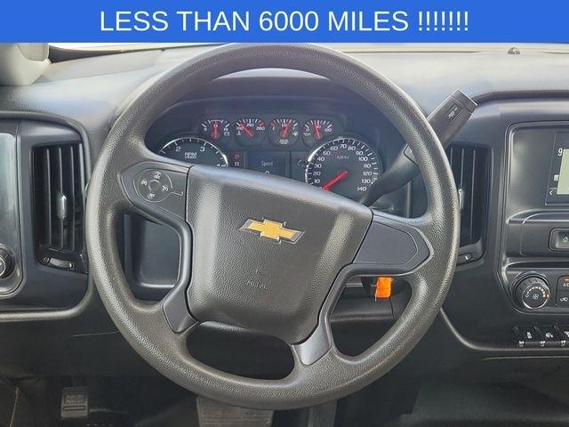 Chevrolet Silverado MD  2023