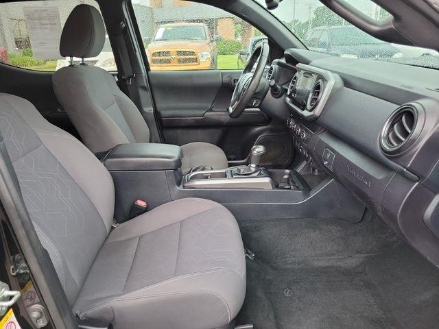 Toyota Tacoma 4WD  2019