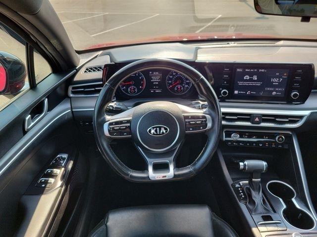 Kia K5  2021