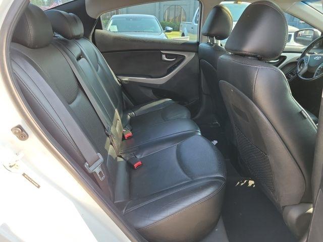Hyundai Elantra  2014