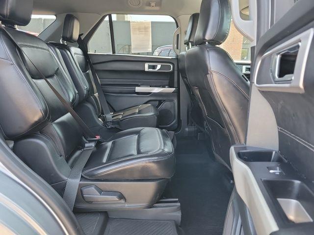 Ford Explorer  2021