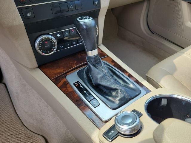 Mercedes-Benz GLK-Class  2010