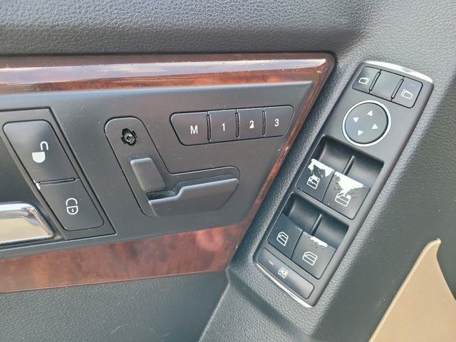 Mercedes-Benz GLK-Class  2010