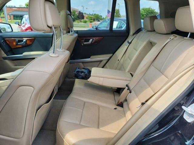 Mercedes-Benz GLK-Class  2010