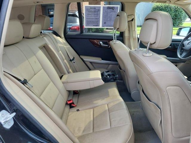 Mercedes-Benz GLK-Class  2010