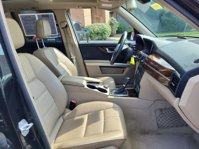 Mercedes-Benz GLK-Class  2010