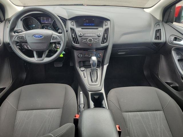 Ford Focus  2015