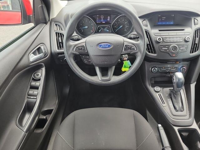 Ford Focus  2015