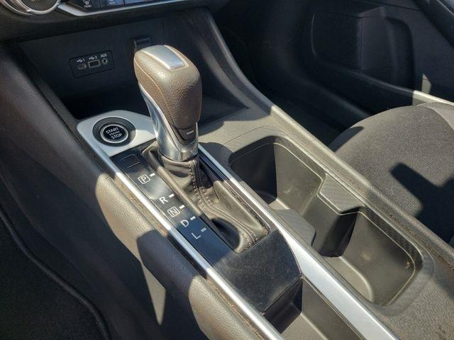 Nissan Sentra  2022