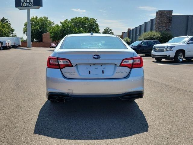 Subaru Legacy  2019
