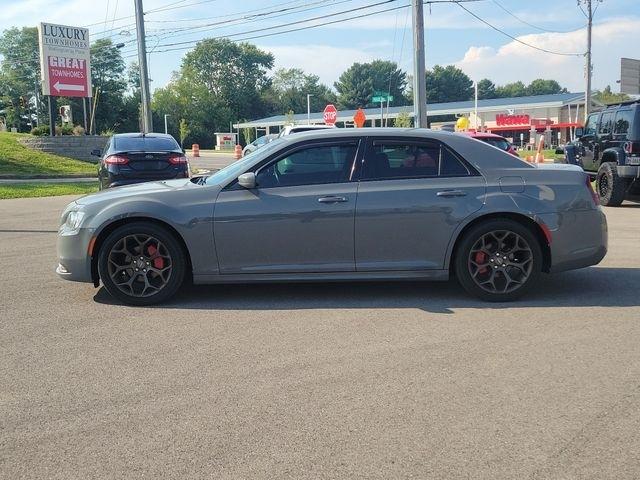 Chrysler 300  2018