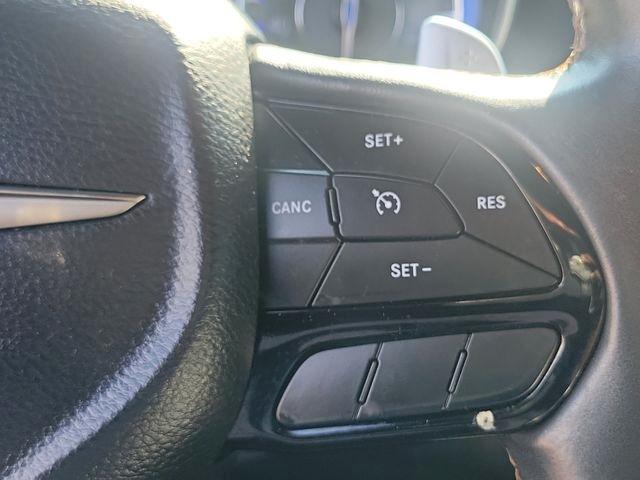 Chrysler 300  2018