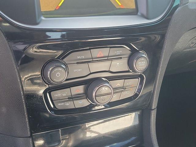 Chrysler 300  2018