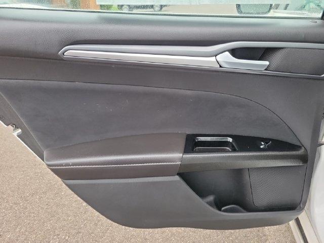 Ford Fusion  2014