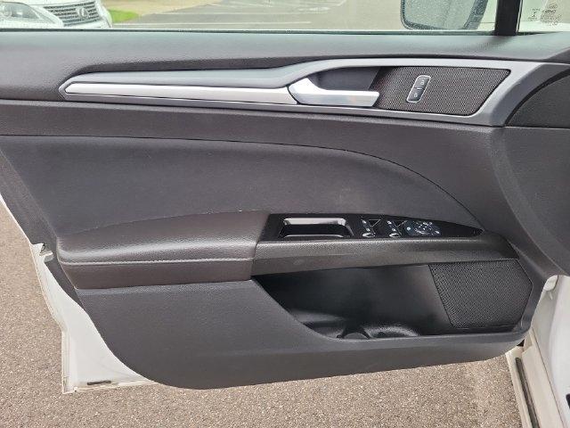 Ford Fusion  2014