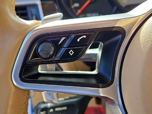 Porsche Macan  2016