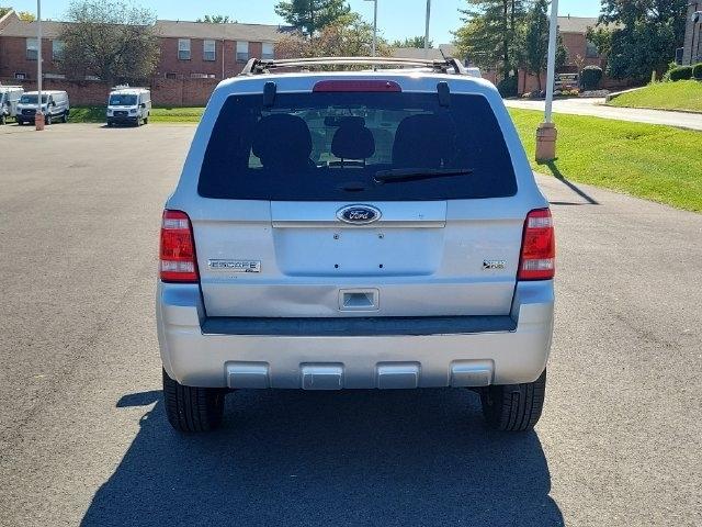 Ford Escape  2011