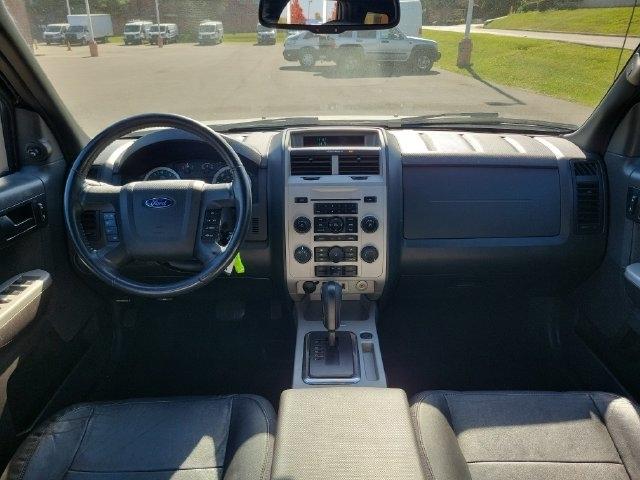Ford Escape  2011