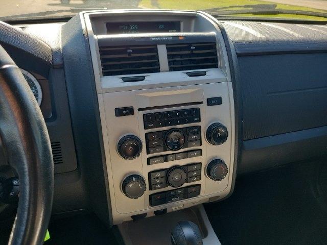 Ford Escape  2011