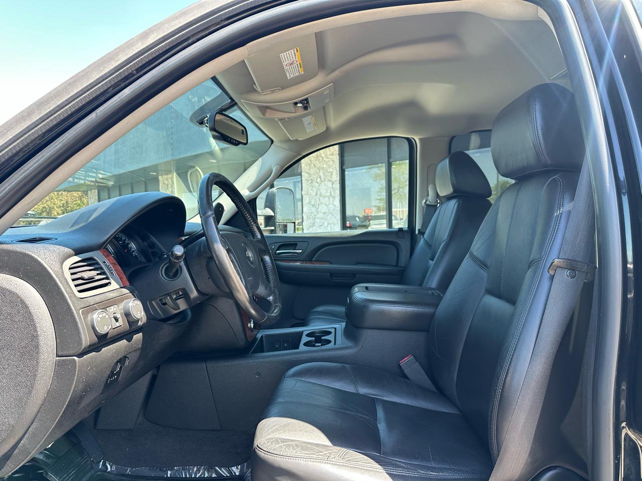 Chevrolet Silverado 2500HD LTZ Crew Cab Std. Box 4WD 2008