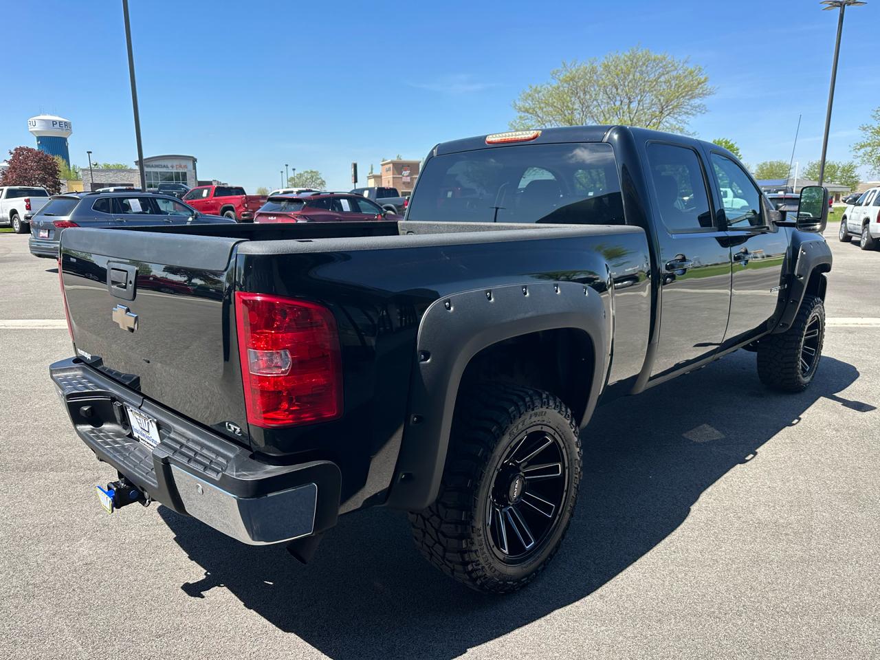 Chevrolet Silverado 2500HD LTZ Crew Cab Std. Box 4WD 2008