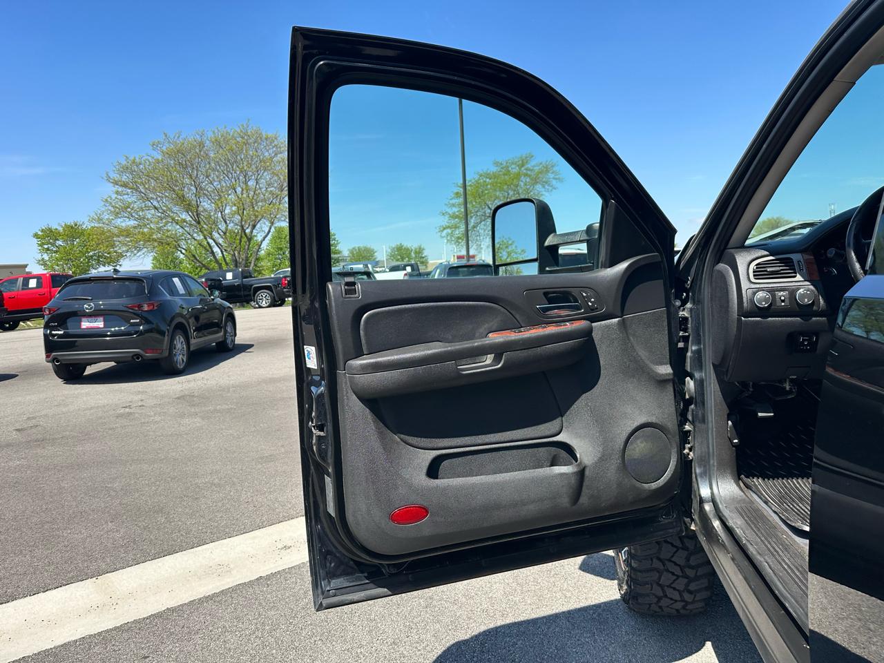 Chevrolet Silverado 2500HD LTZ Crew Cab Std. Box 4WD 2008