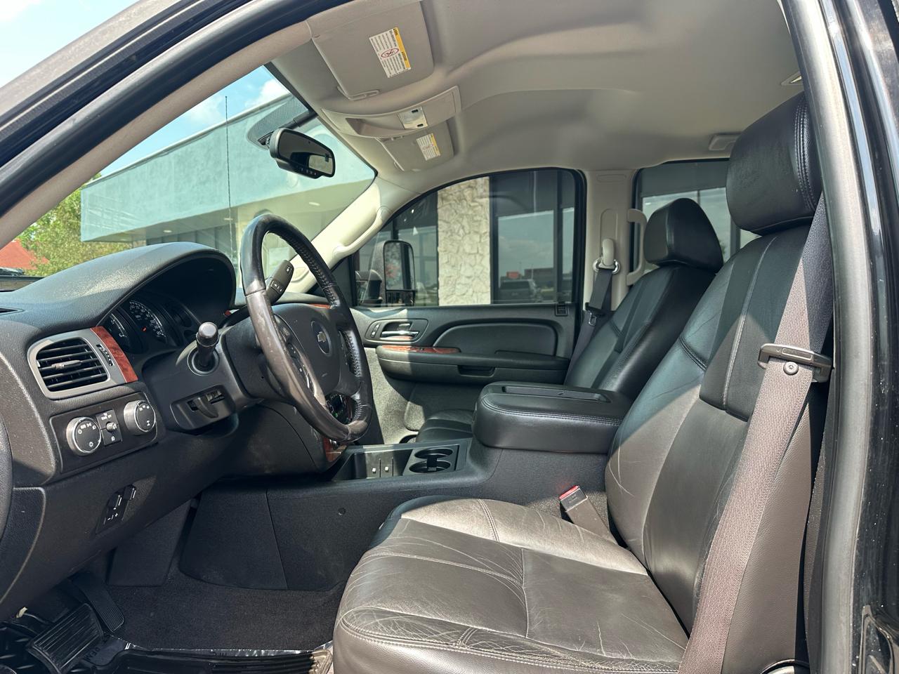 Chevrolet Silverado 2500HD LTZ Crew Cab 4WD 2008
