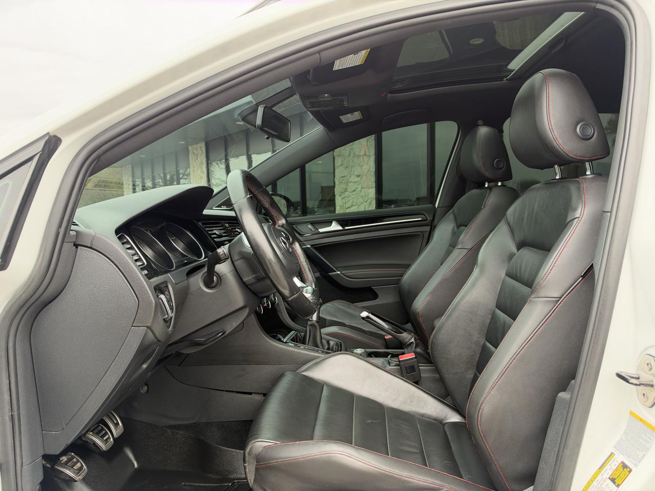 Volkswagen GTI S 6M 4-Door 2015