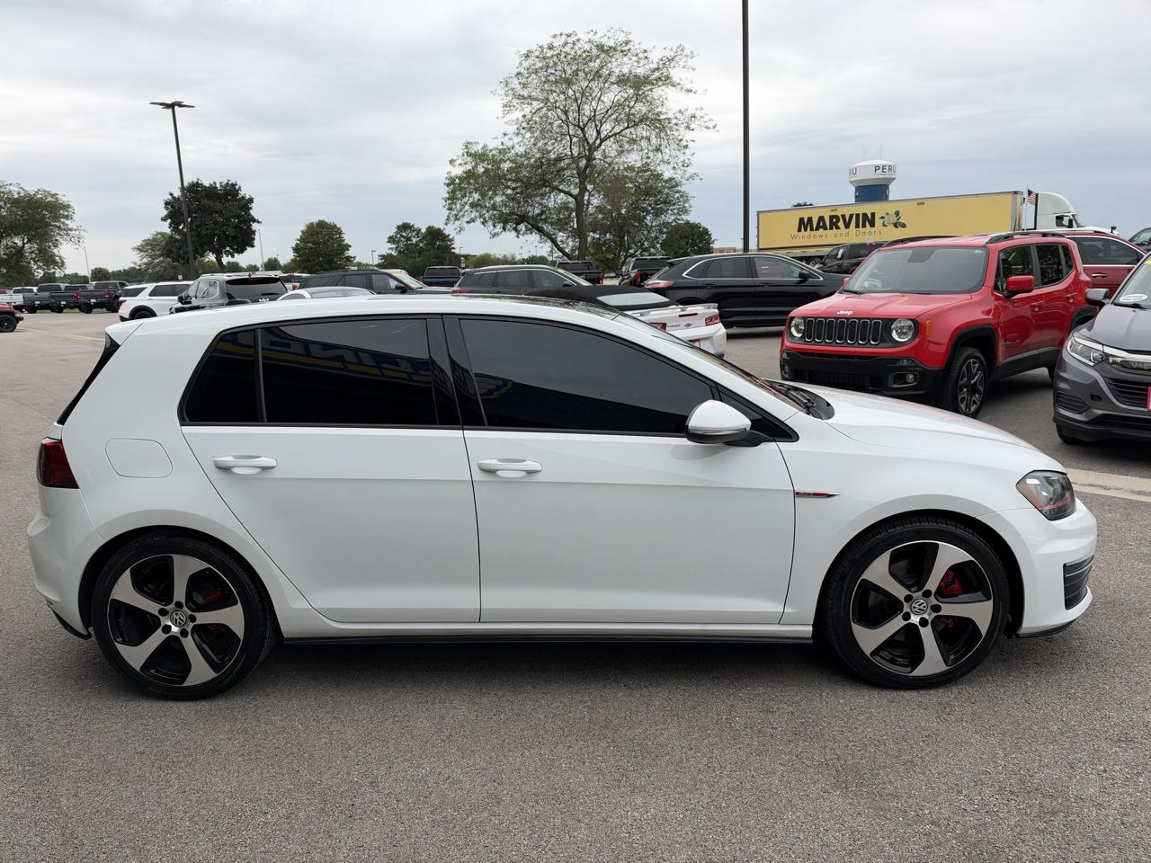 Volkswagen GTI S 6M 4-Door 2015