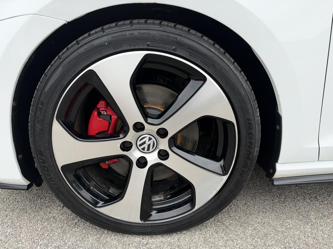 Volkswagen GTI S 6M 4-Door 2015