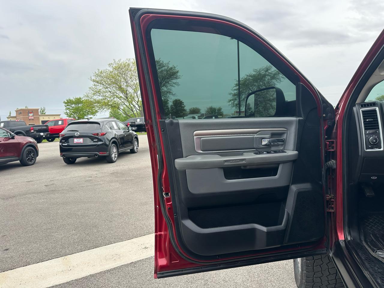 RAM 2500 Big Horn Crew Cab 4WD 2013