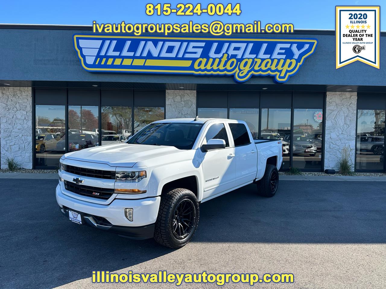 Chevrolet Silverado 1500 LT Z71 Crew Cab 4WD 2018 Chevrolet Silverado 1500 LT Z71 Crew Cab 4WD 2018