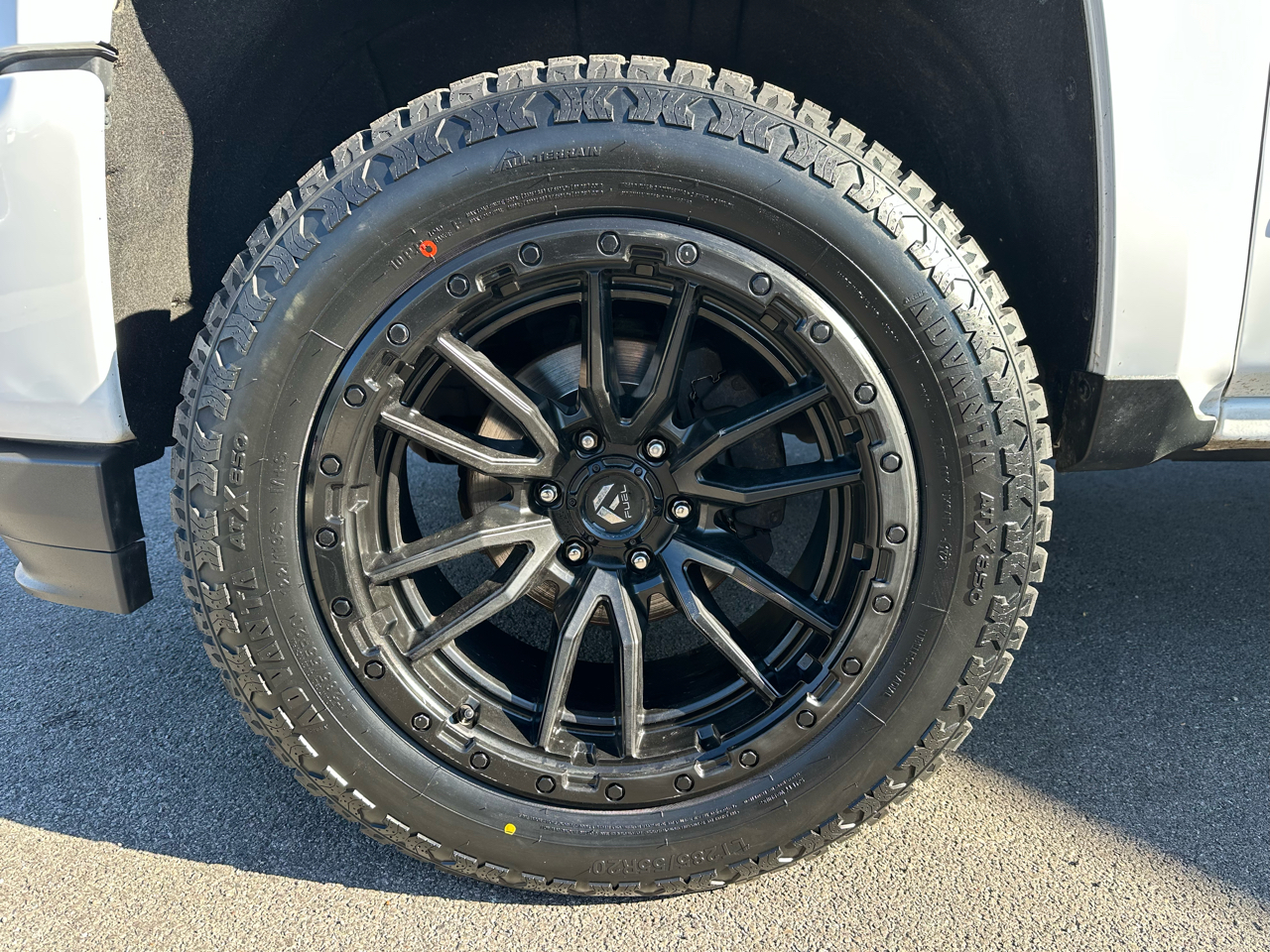 Chevrolet Silverado 1500 LT Z71 Crew Cab 4WD 2018 Chevrolet Silverado 1500 LT Z71 Crew Cab 4WD 2018