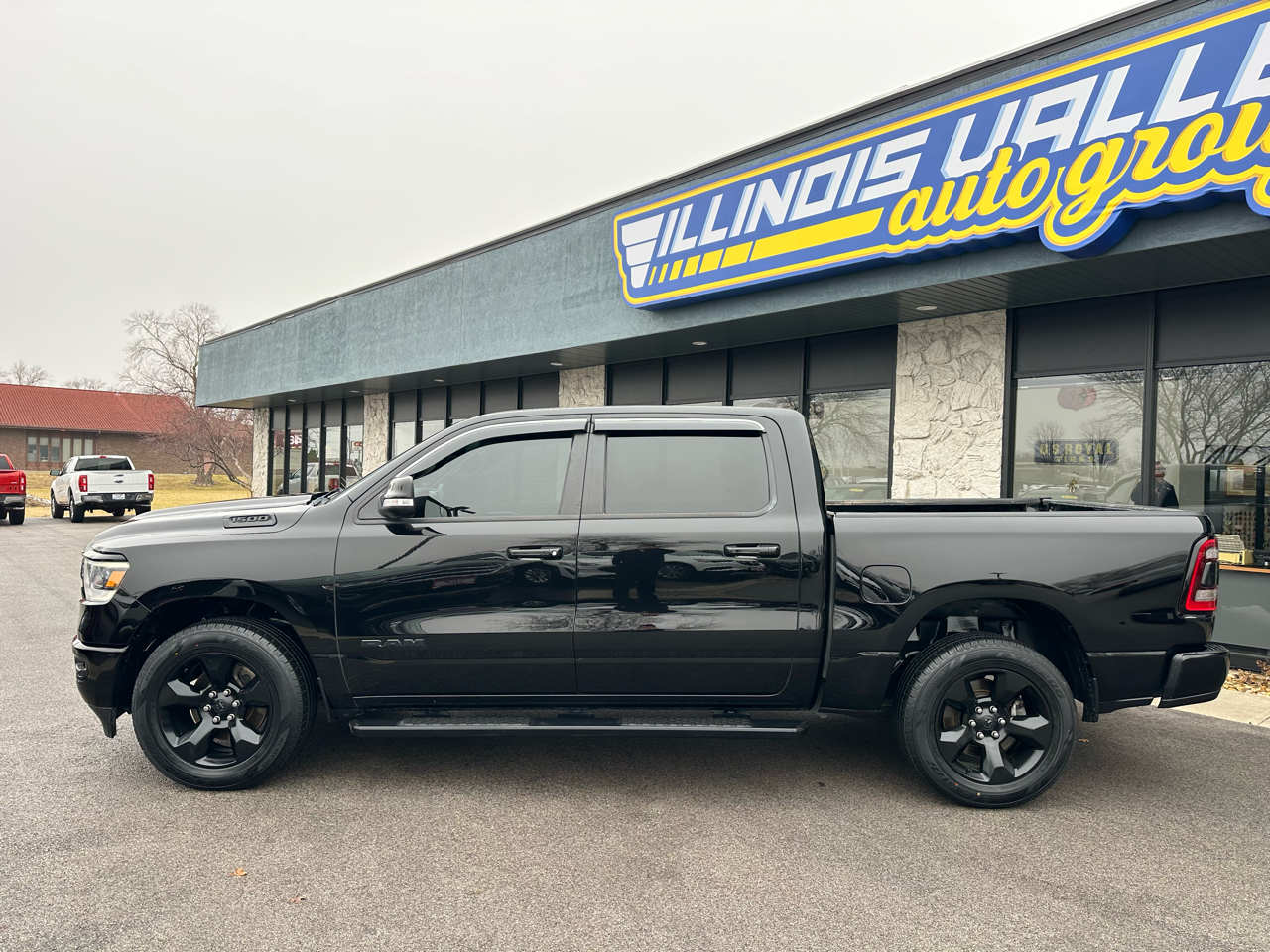 RAM 1500 Big Horn Crew Cab SWB 4WD 2019