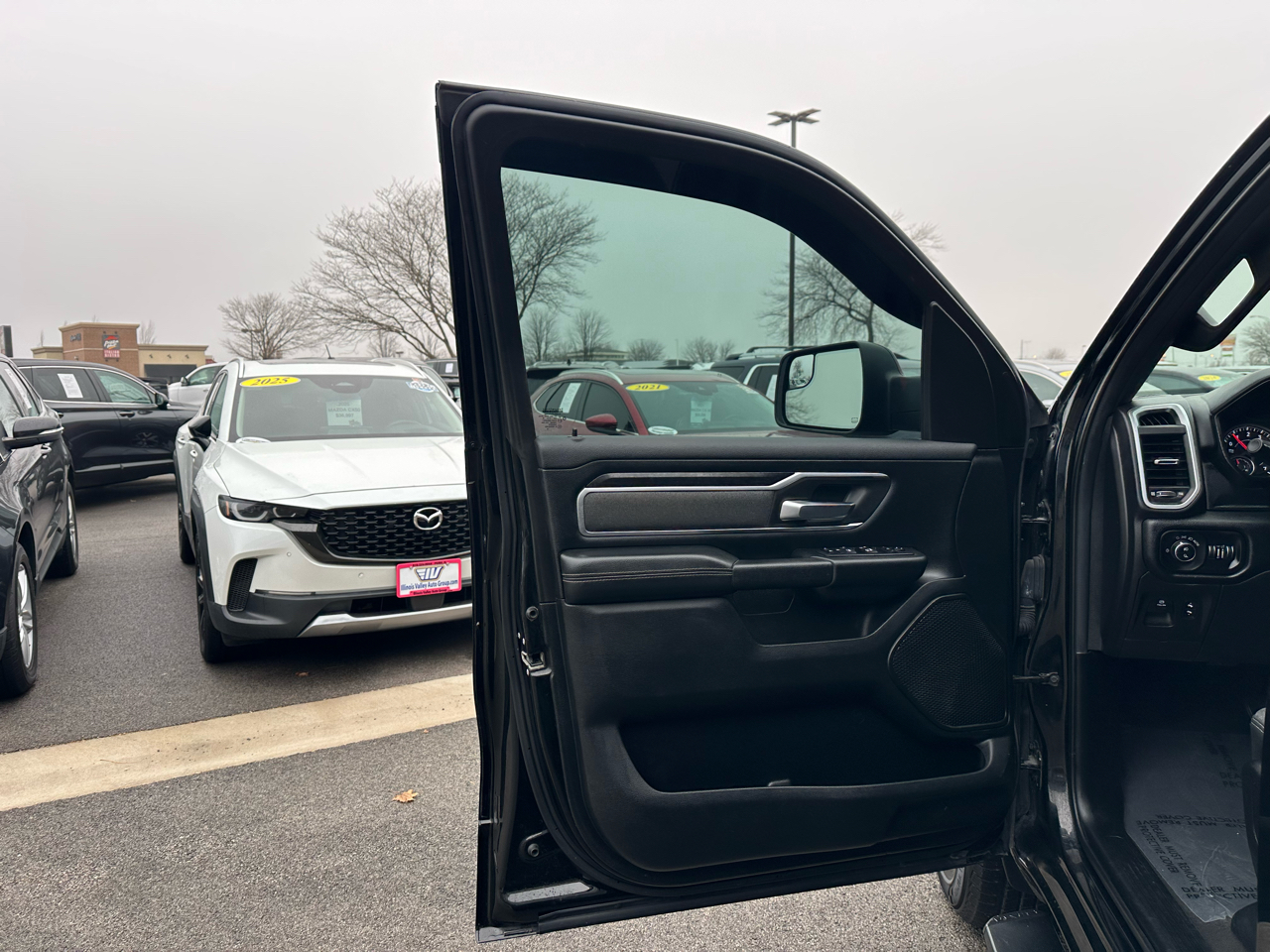 RAM 1500 Big Horn Crew Cab SWB 4WD 2019