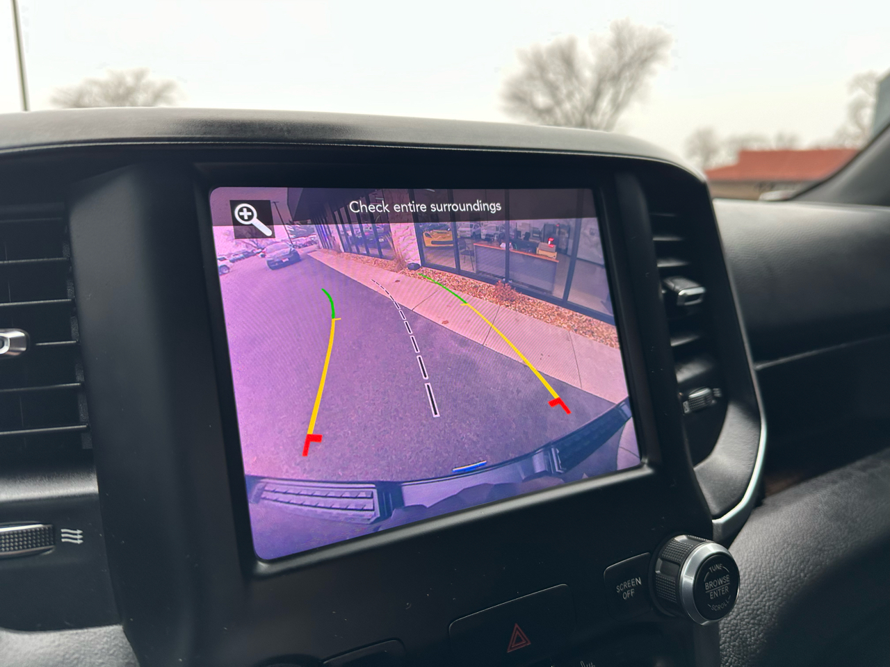 RAM 1500 Big Horn Crew Cab SWB 4WD 2019