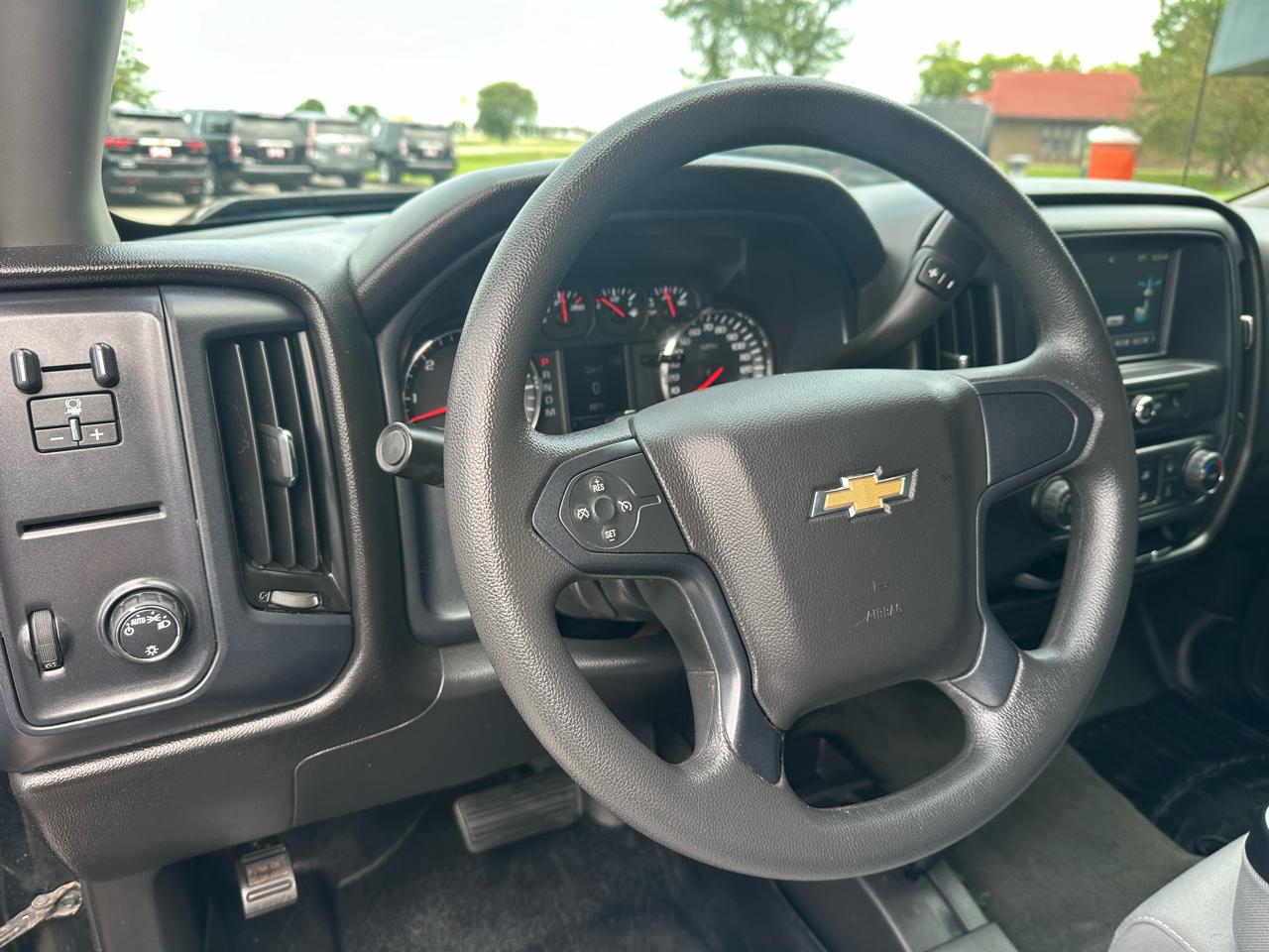 Chevrolet Silverado 1500 Custom Double Cab 4WD 2016