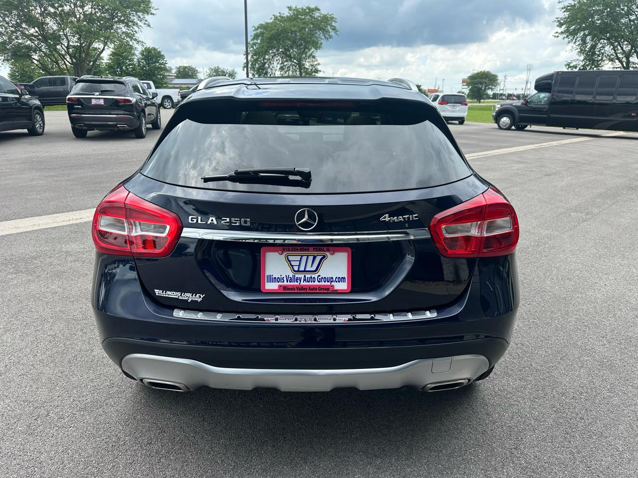Mercedes-Benz GLA-Class GLA250 4MATIC 2018