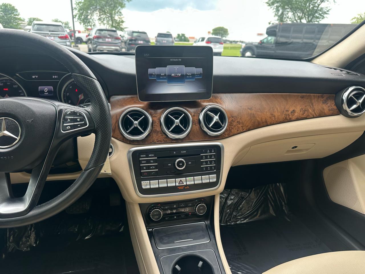 Mercedes-Benz GLA-Class GLA250 4MATIC 2018
