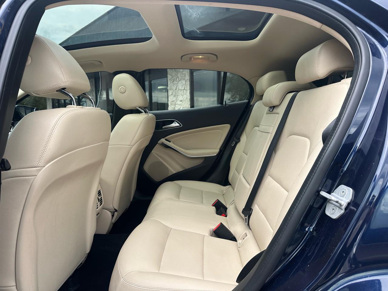 Mercedes-Benz GLA-Class GLA250 4MATIC 2018
