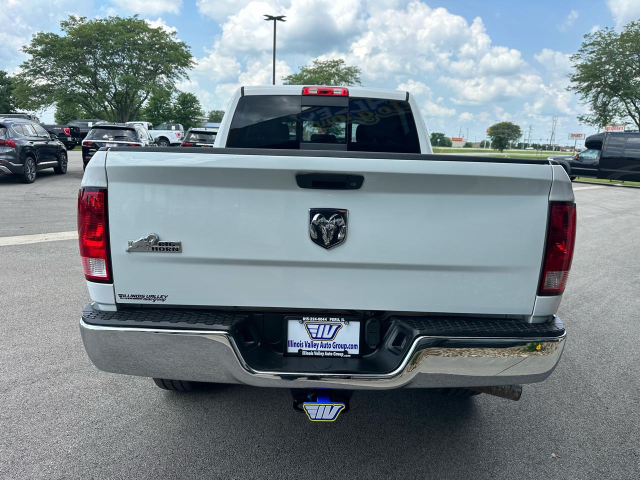 RAM 3500 Big Horn Crew Cab SWB 4WD 2017
