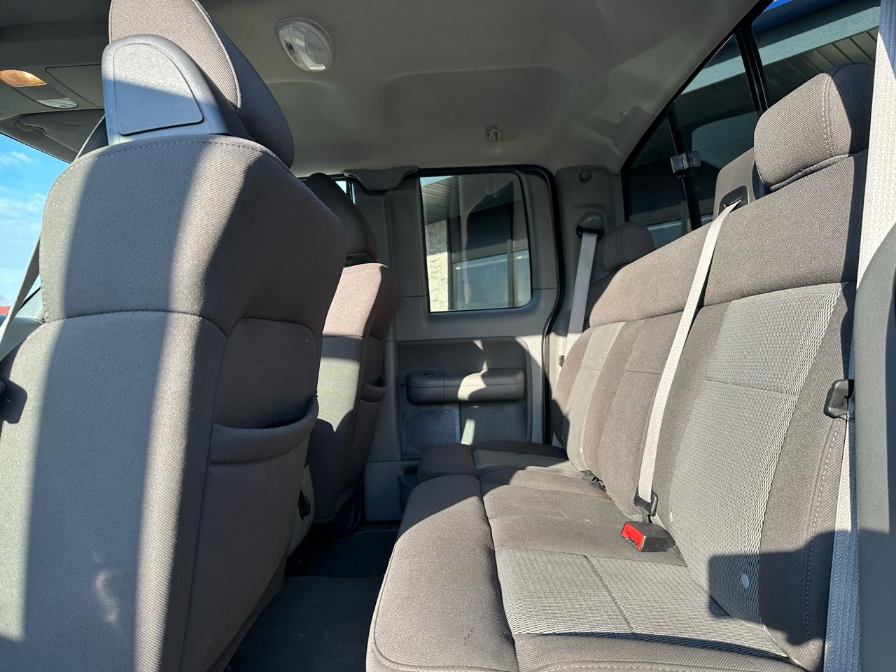 Ford F-150 XLT SuperCab 5.5-ft Box 2WD 2006