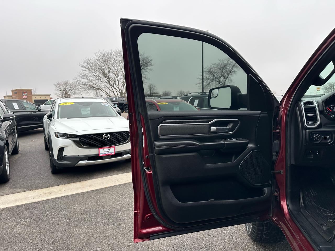 RAM 1500 Big Horn Crew Cab SWB 4WD 2019