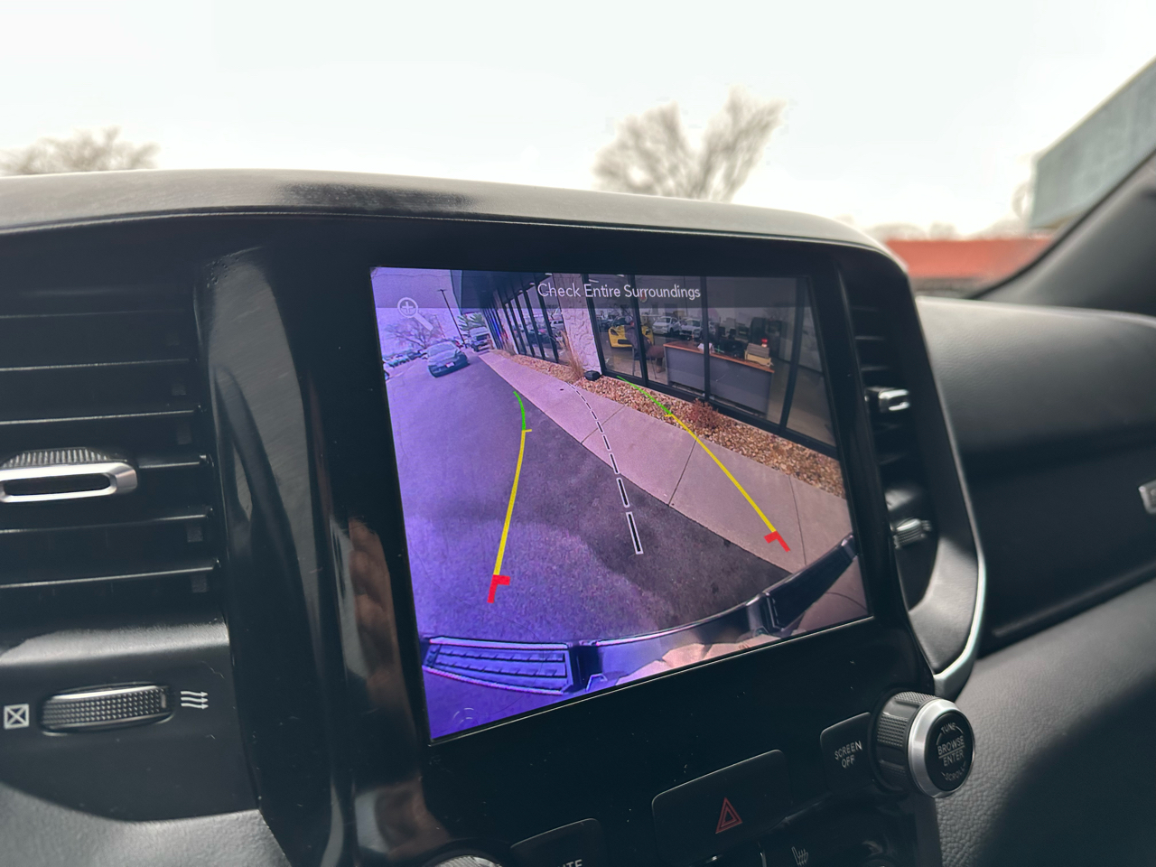 RAM 1500 Big Horn Crew Cab SWB 4WD 2019