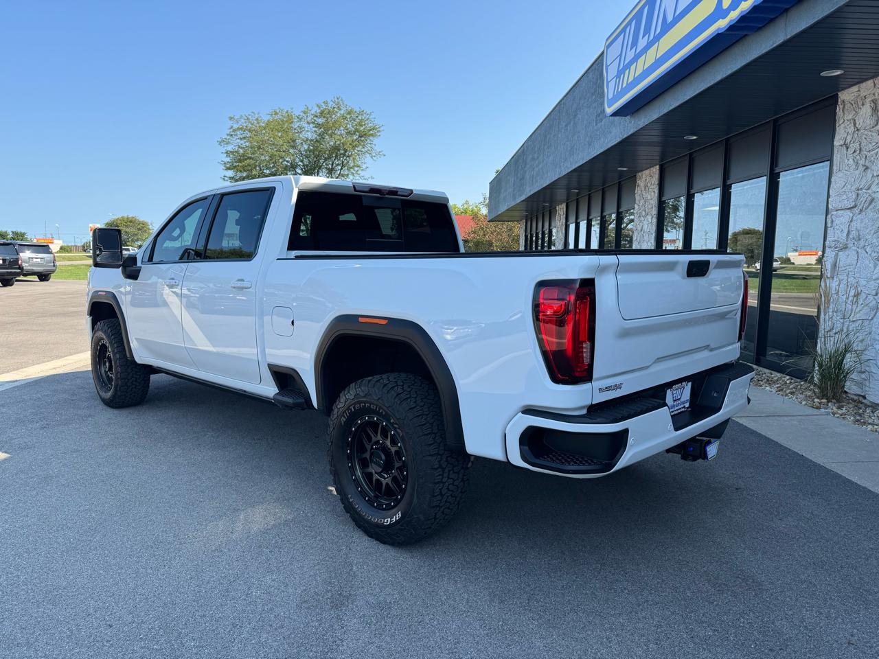 GMC Sierra 2500HD AT4 Crew Cab 4WD 2020