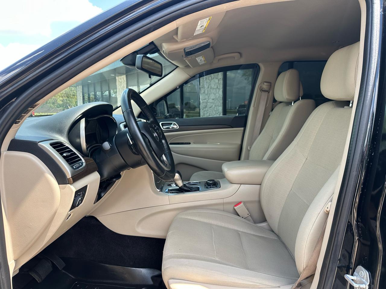 Jeep Grand Cherokee Laredo 4WD 2016