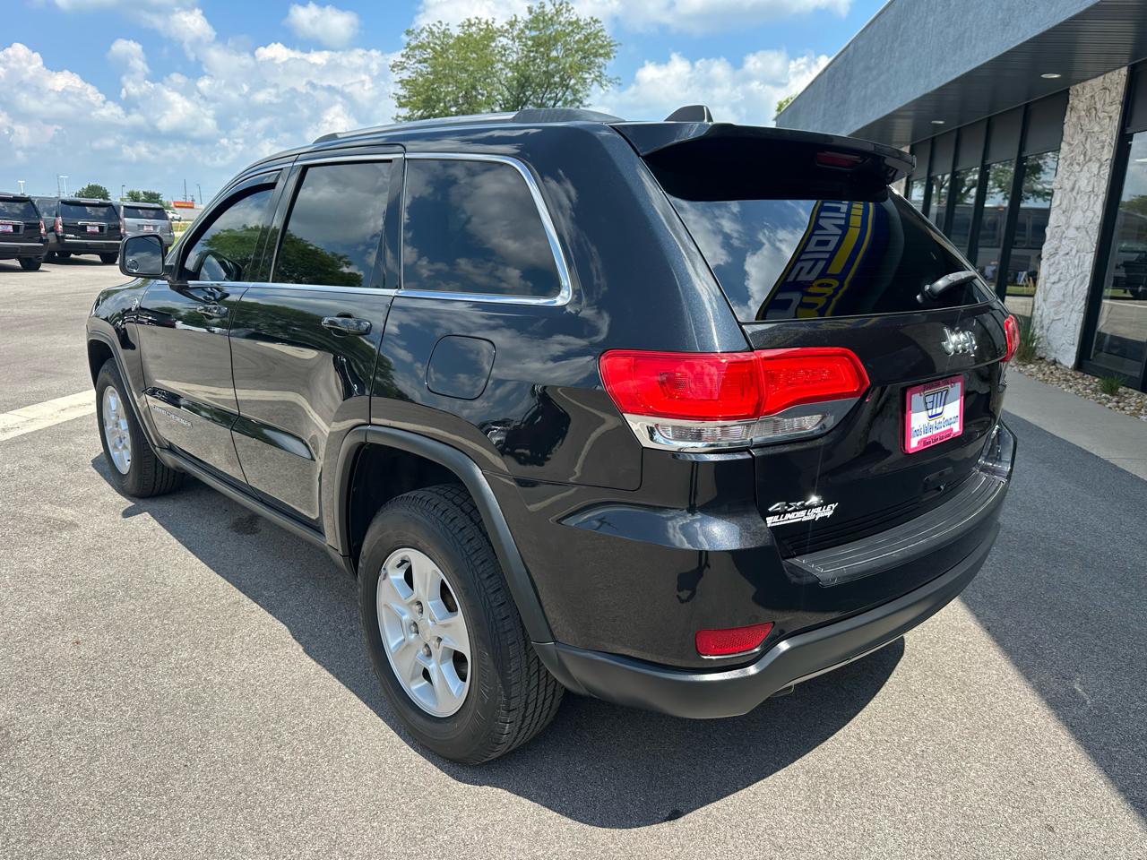 Jeep Grand Cherokee Laredo 4WD 2016