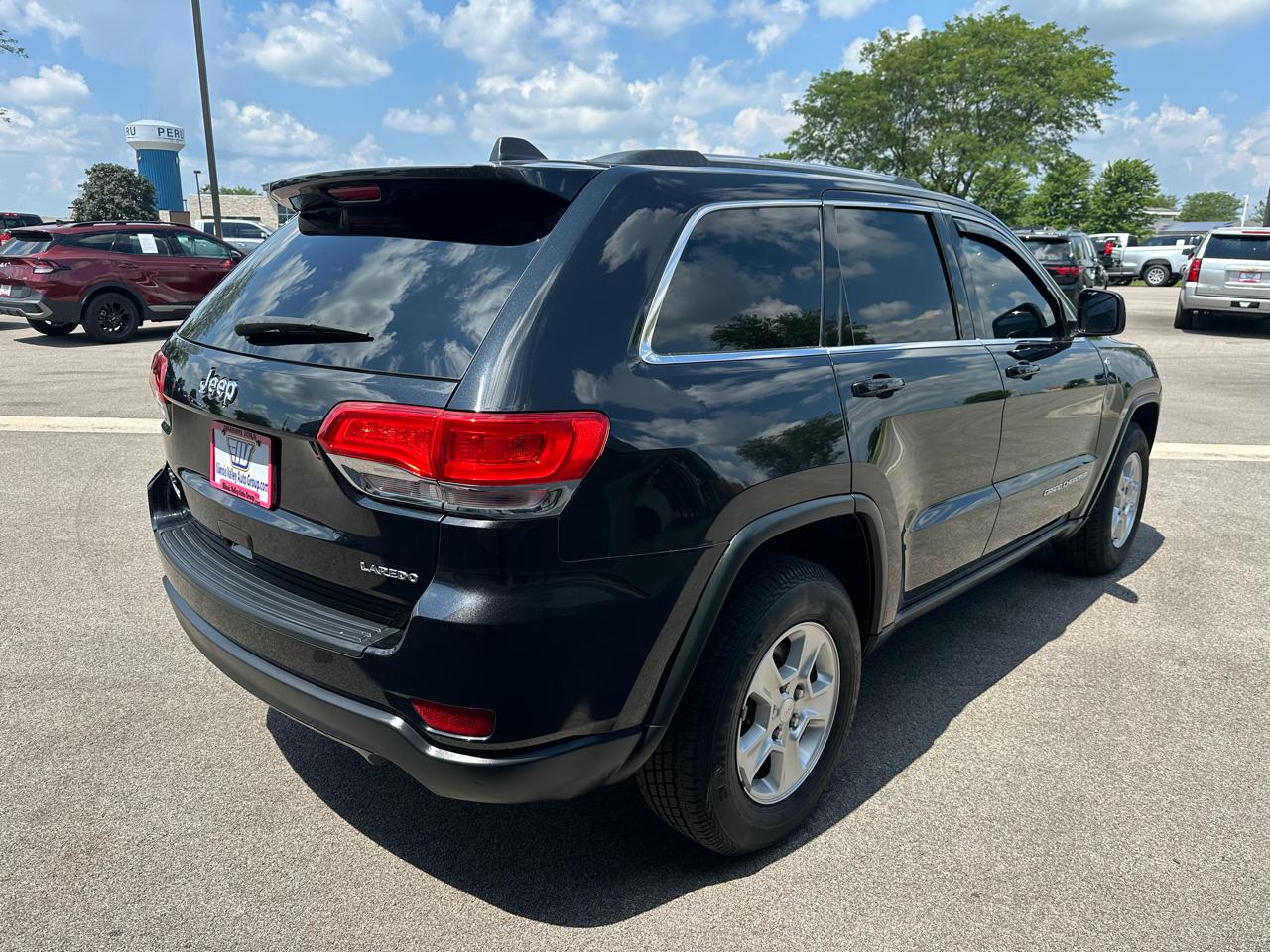 Jeep Grand Cherokee Laredo 4WD 2016