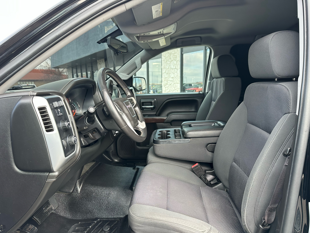 GMC Sierra 1500 SLE Crew Cab 4WD 2017