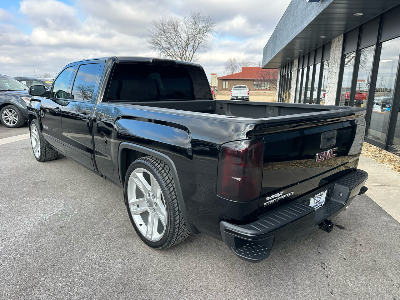 GMC Sierra 1500 SLE Crew Cab 4WD 2017